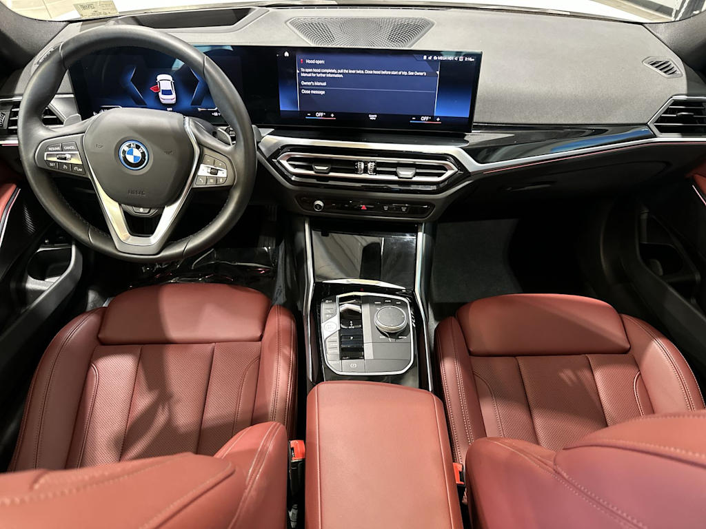 Thumbnail: 2023 BMW 3 Series - 10