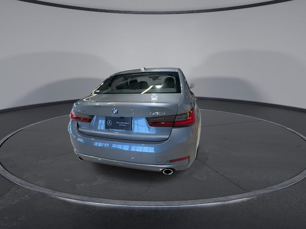 Thumbnail: 2023 BMW 3 Series - 23