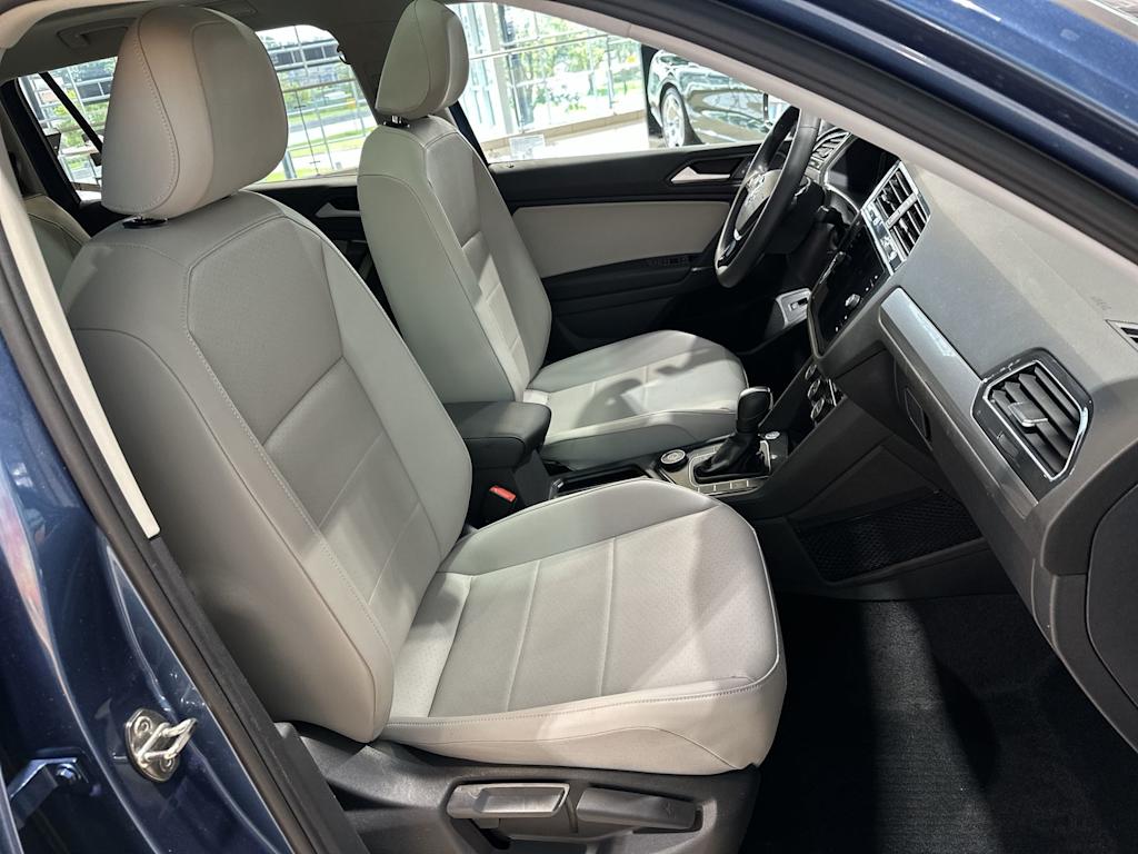 Thumbnail: 2020 Volkswagen Tiguan - 12