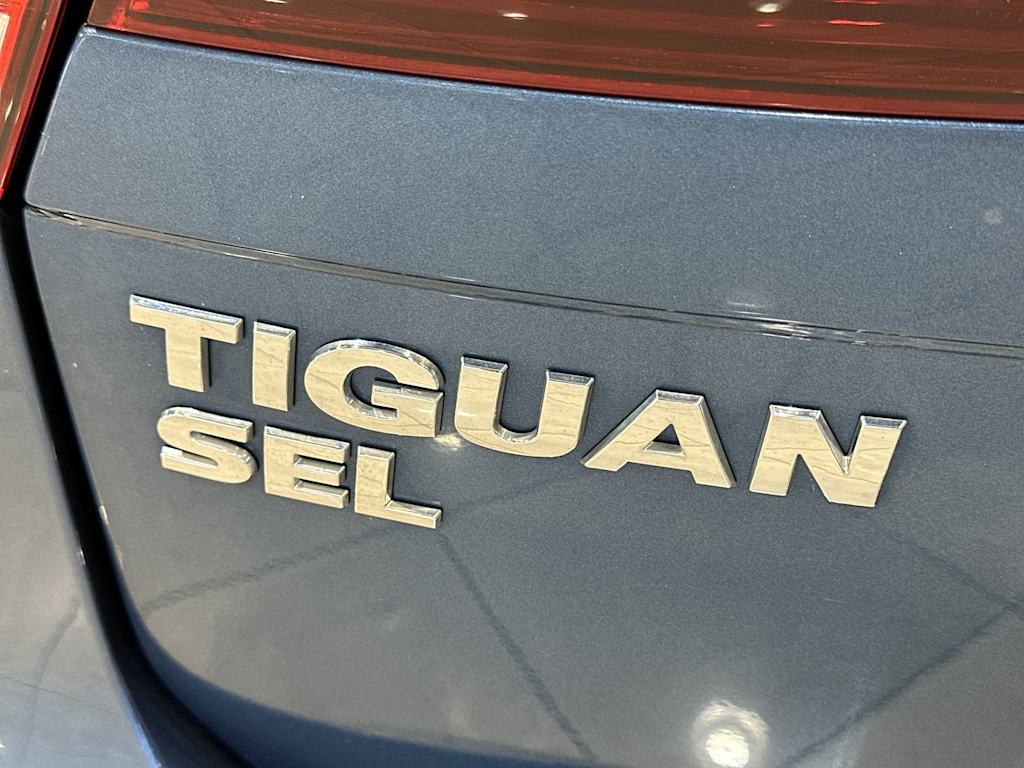Thumbnail: 2020 Volkswagen Tiguan - 7