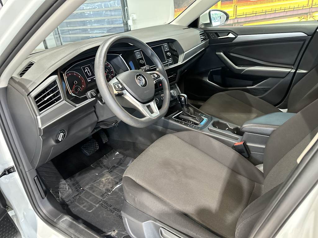 Thumbnail: 2021 Volkswagen Jetta - 2