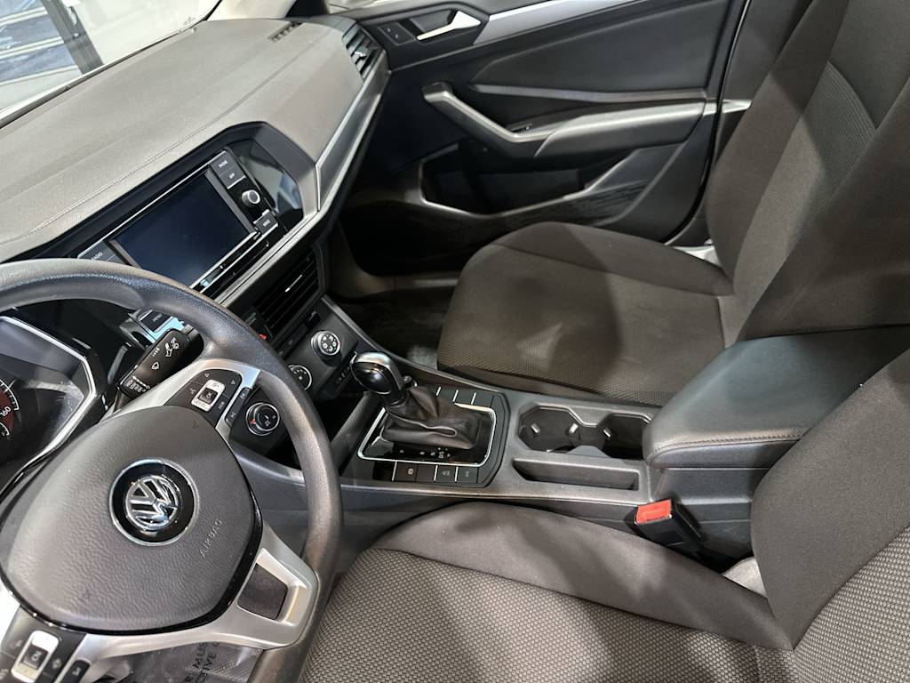 Thumbnail: 2021 Volkswagen Jetta - 33