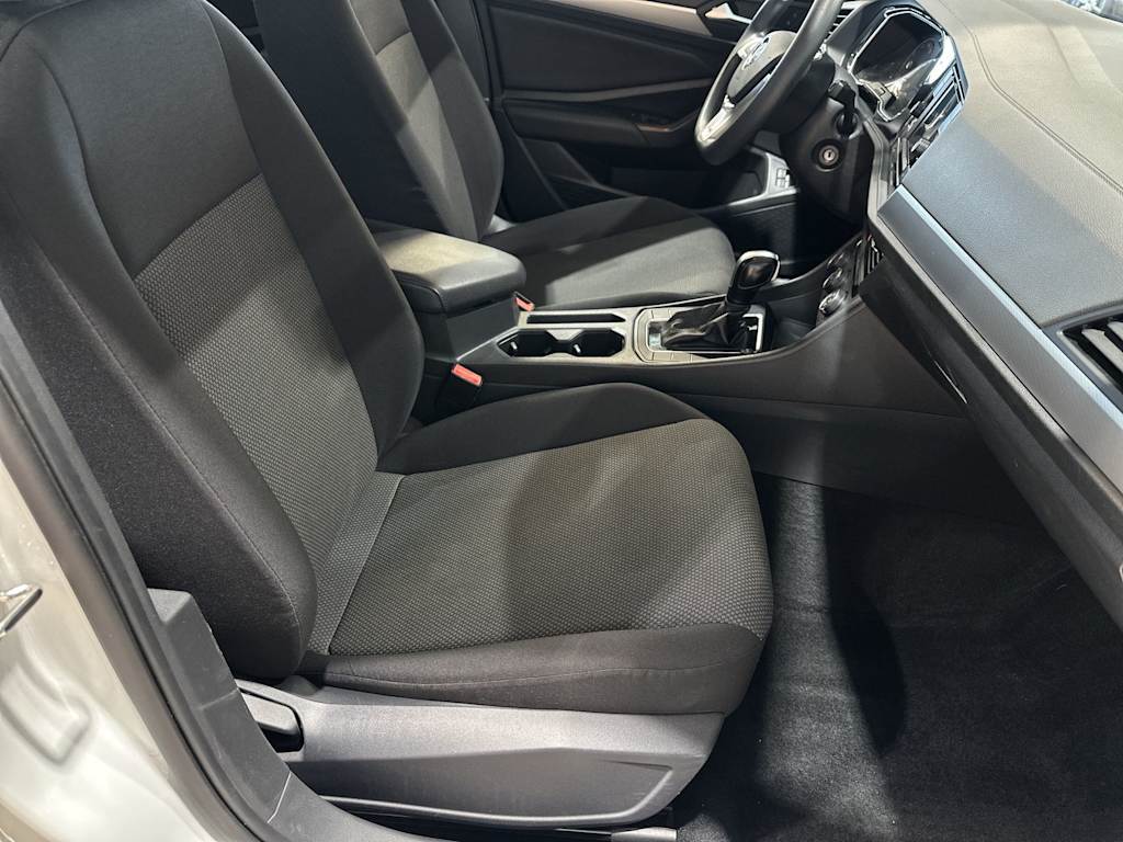 Thumbnail: 2021 Volkswagen Jetta - 12