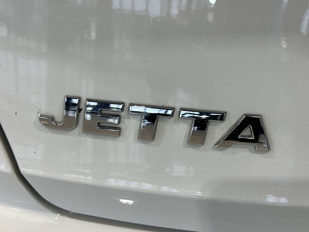 Thumbnail: 2019 Volkswagen Jetta - 31