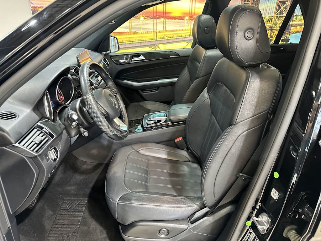 Thumbnail: 2018 Mercedes-Benz GLE - 10