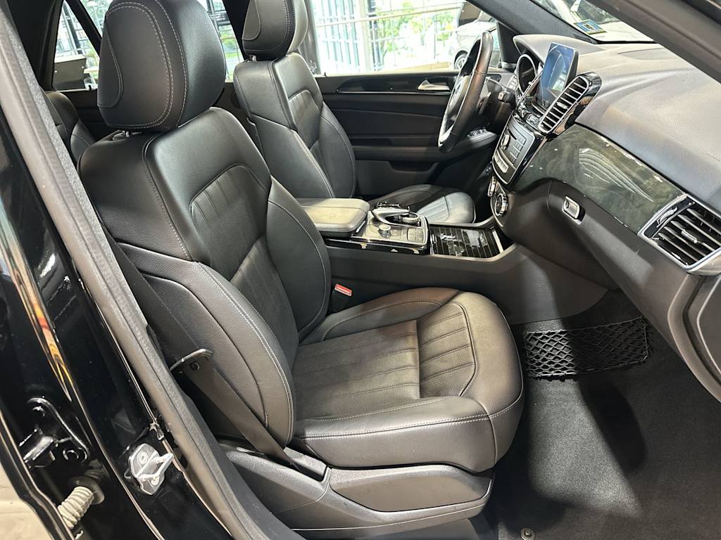 Thumbnail: 2018 Mercedes-Benz GLE - 11