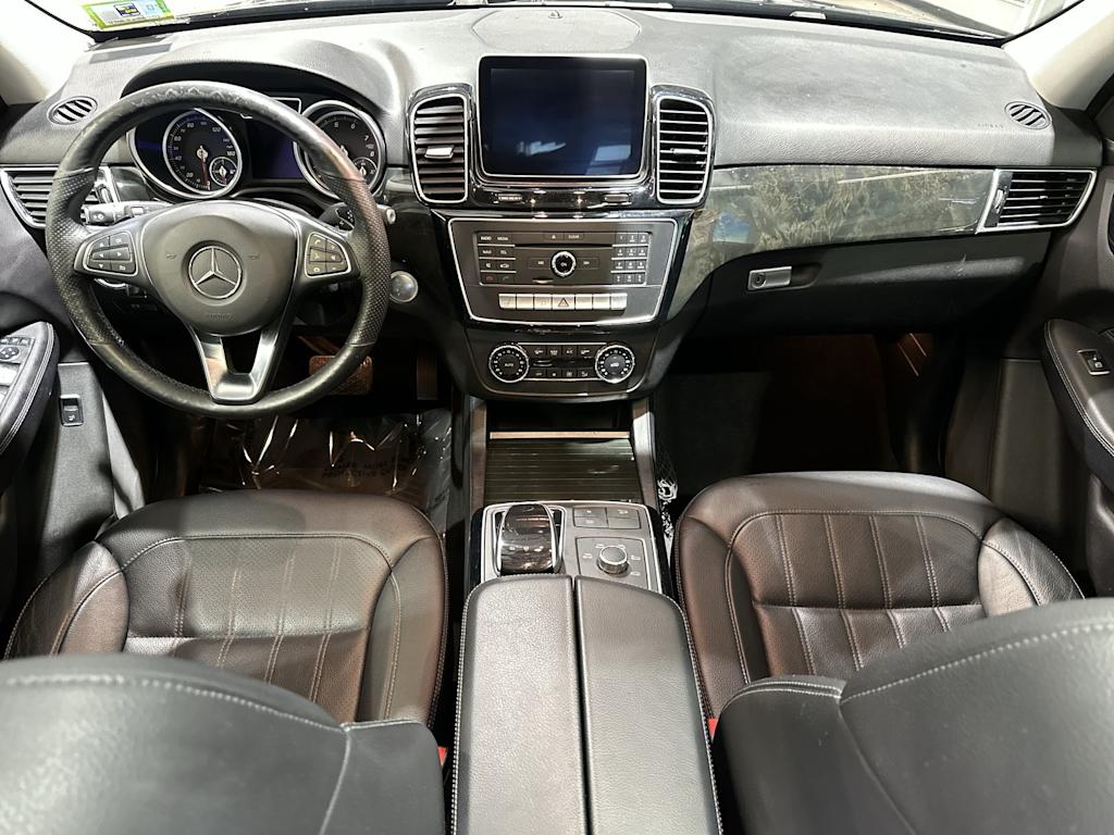 Thumbnail: 2016 Mercedes-Benz GLE - 10