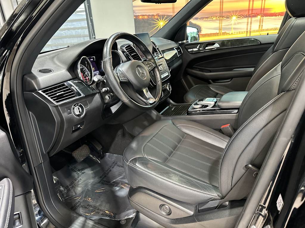 Thumbnail: 2018 Mercedes-Benz GLE - 11