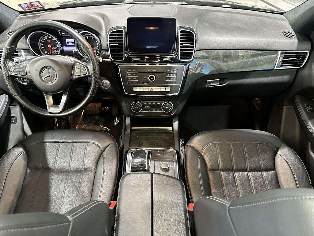 Thumbnail: 2018 Mercedes-Benz GLE - 2