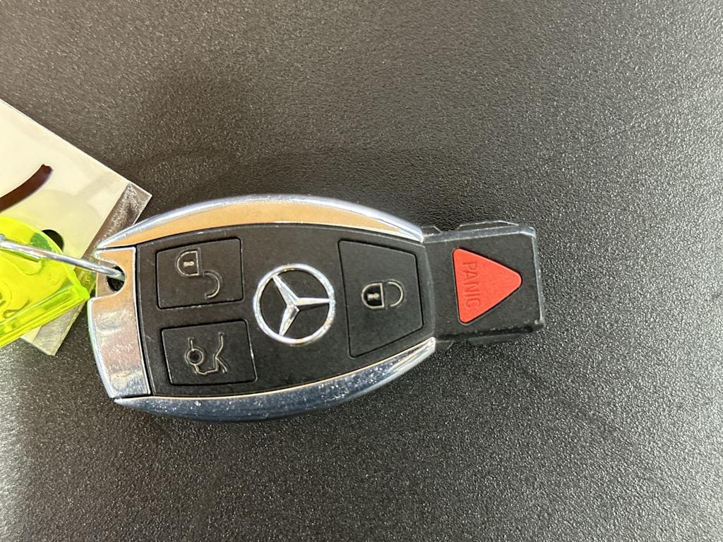 Thumbnail: 2015 Mercedes-Benz M-Class - 17
