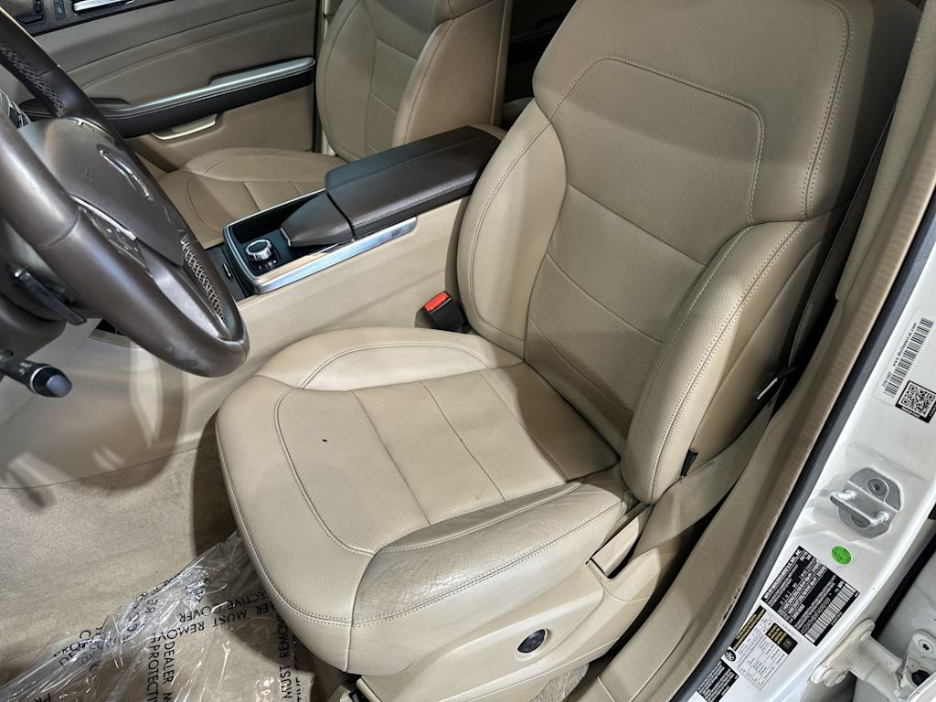 Thumbnail: 2015 Mercedes-Benz M-Class - 12