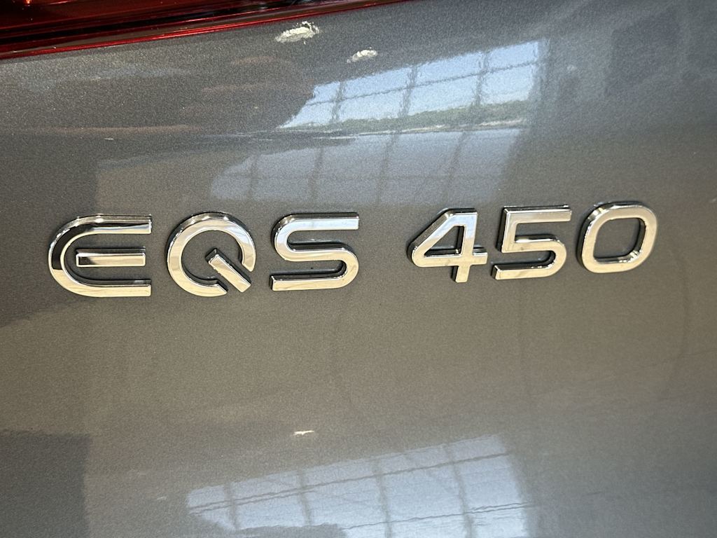 Thumbnail: 2023 Mercedes-Benz EQS - 7