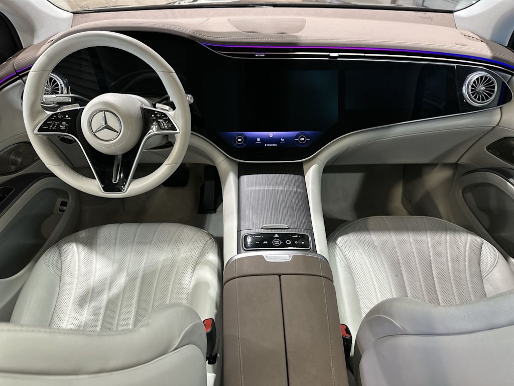 Thumbnail: 2023 Mercedes-Benz EQS - 9