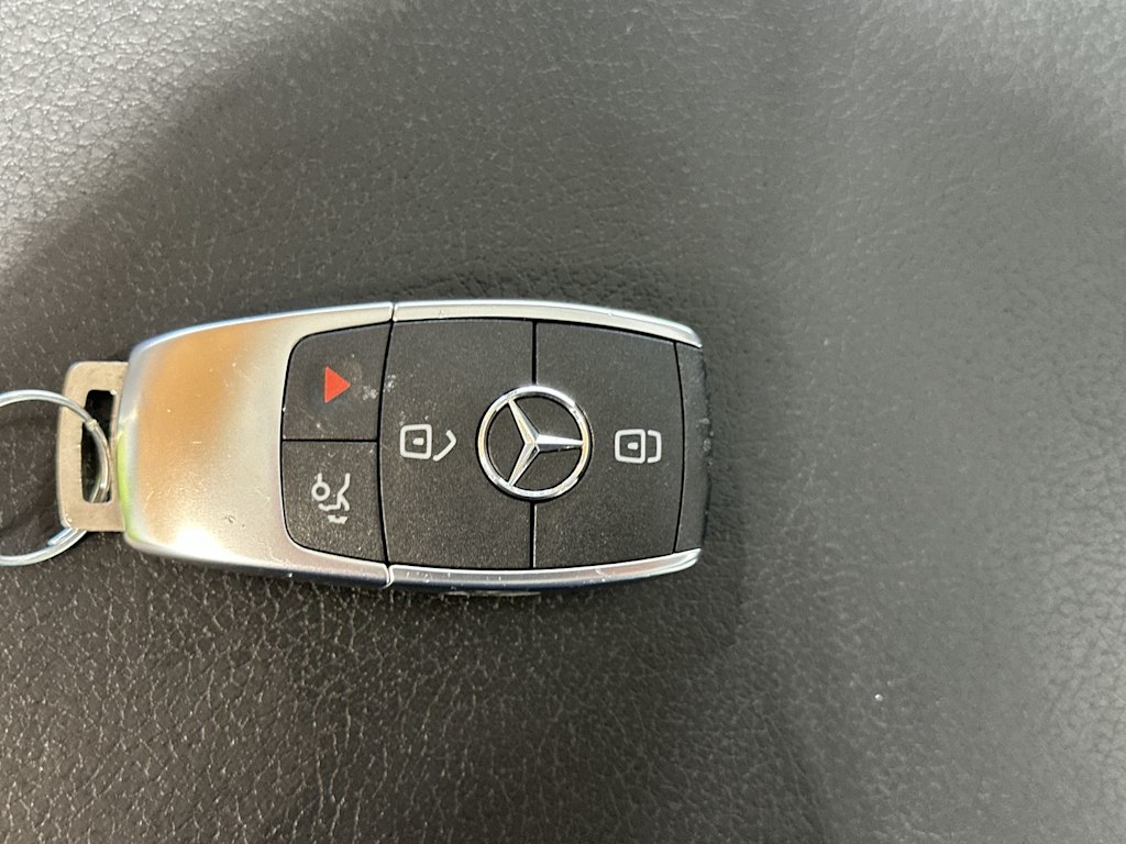 Thumbnail: 2024 Mercedes-Benz GLE - 17
