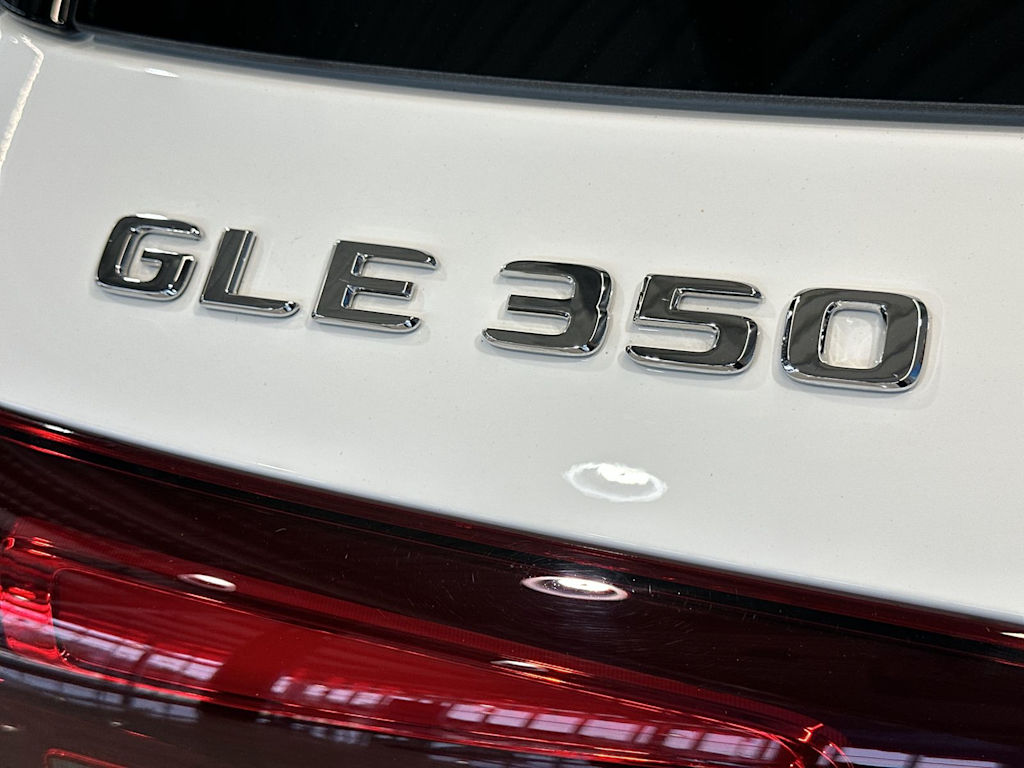 Thumbnail: 2025 Mercedes-Benz GLE - 7
