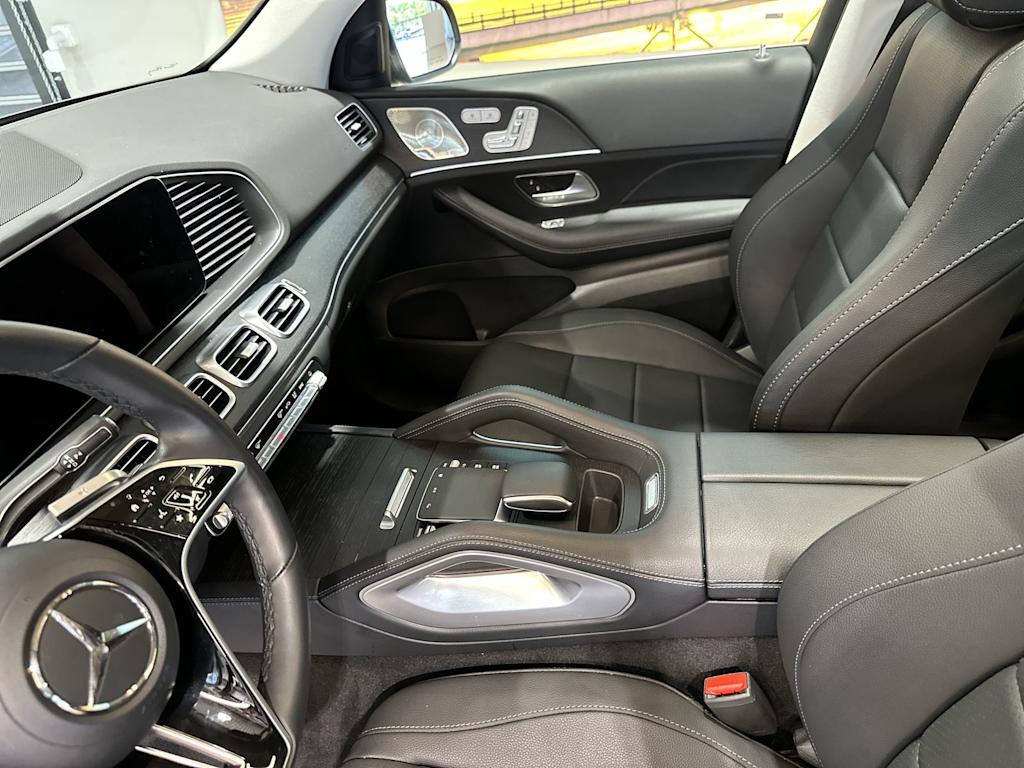 Thumbnail: 2026 Mercedes-Benz GLE - 32