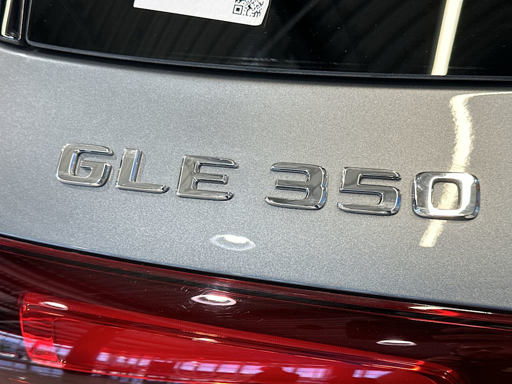 Thumbnail: 2026 Mercedes-Benz GLE - 7