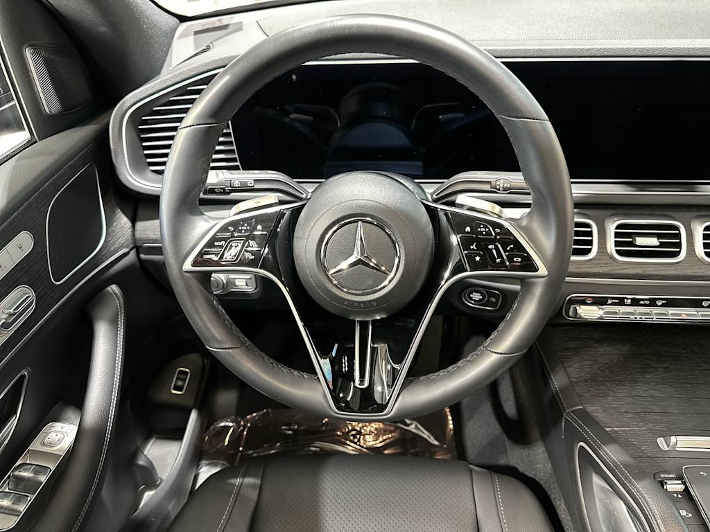 Thumbnail: 2026 Mercedes-Benz GLE - 10