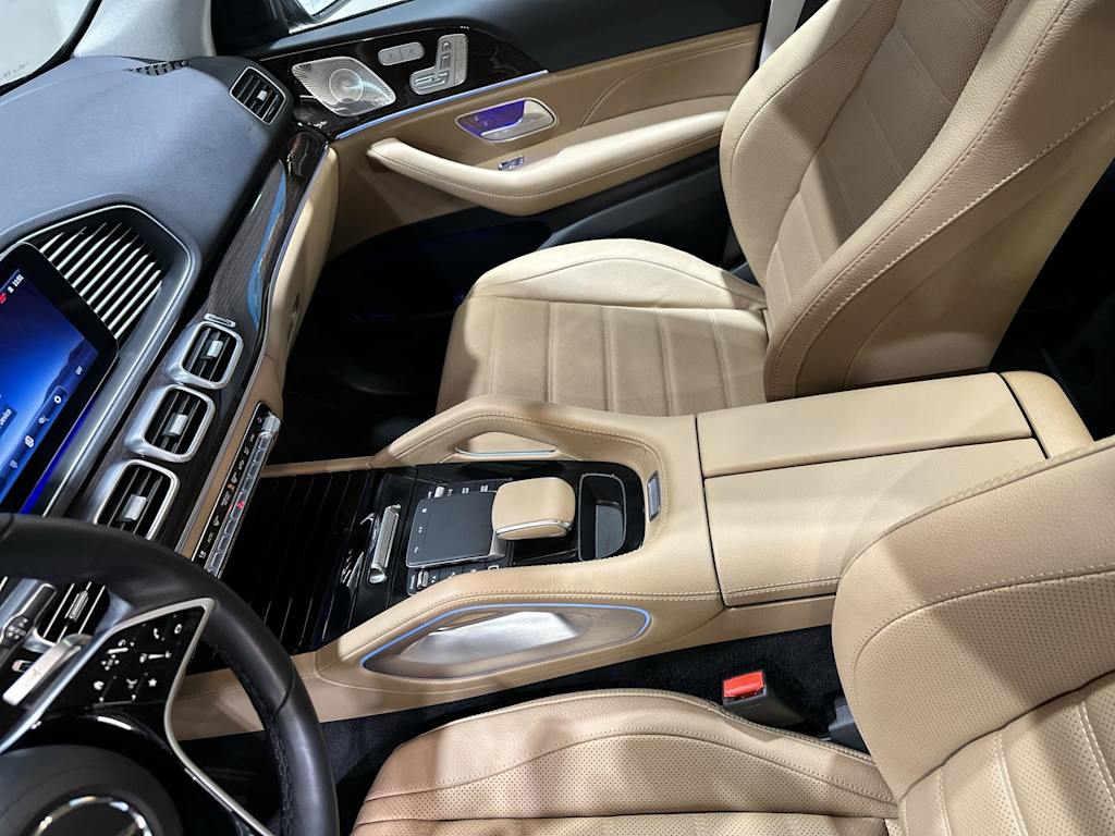 Thumbnail: 2026 Mercedes-Benz GLE - 14