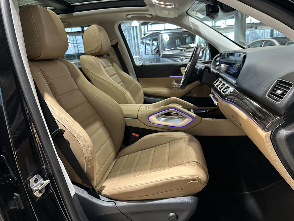 Thumbnail: 2026 Mercedes-Benz GLE - 32