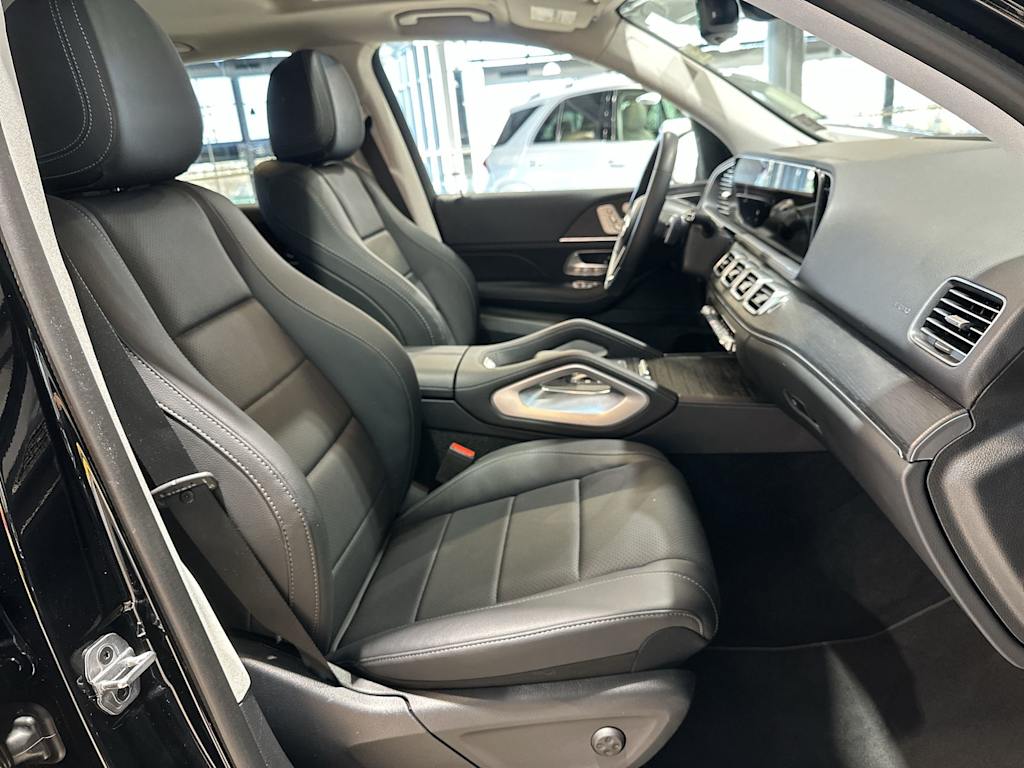 Thumbnail: 2026 Mercedes-Benz GLE - 31