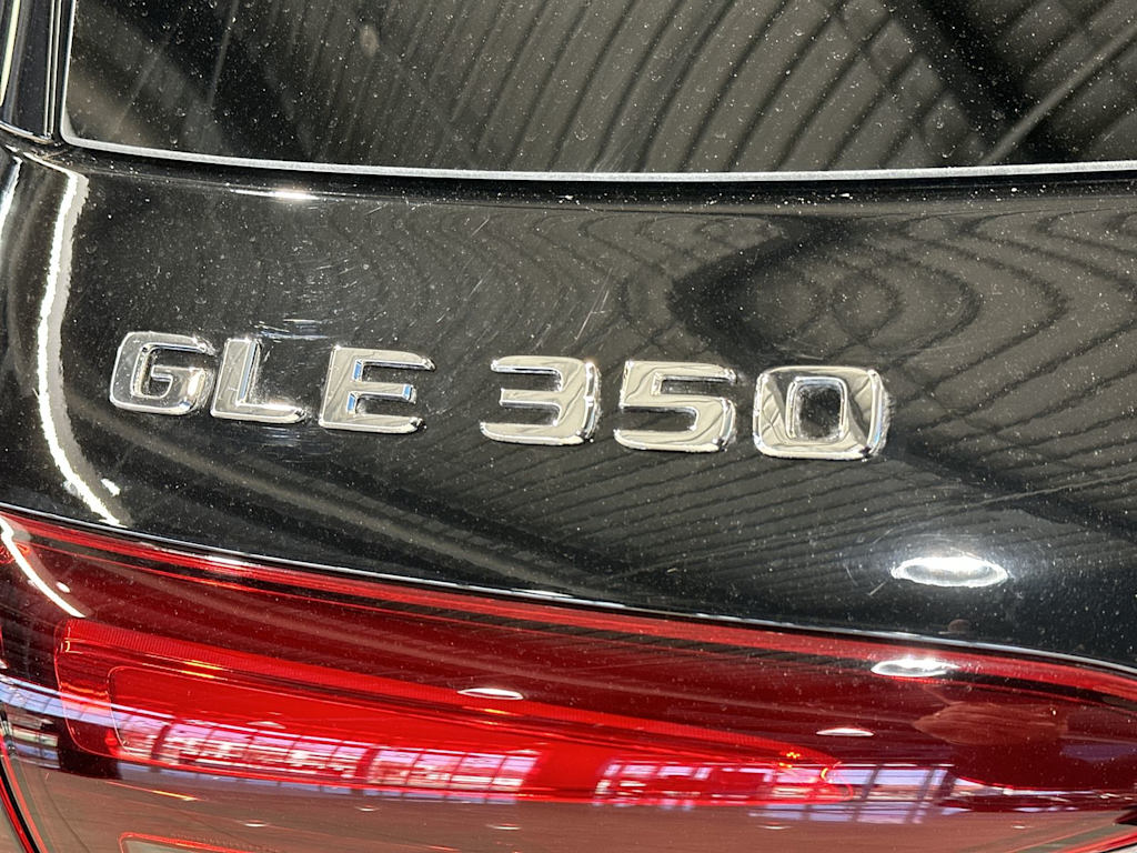Thumbnail: 2026 Mercedes-Benz GLE - 7