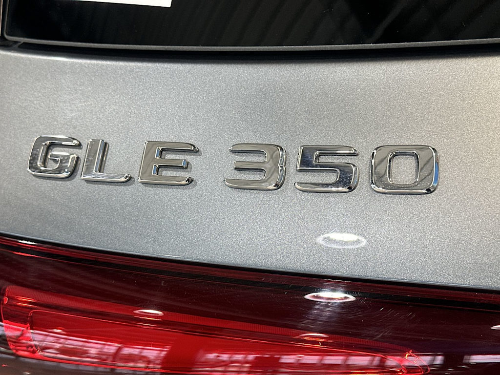 Thumbnail: 2025 Mercedes-Benz GLE - 7