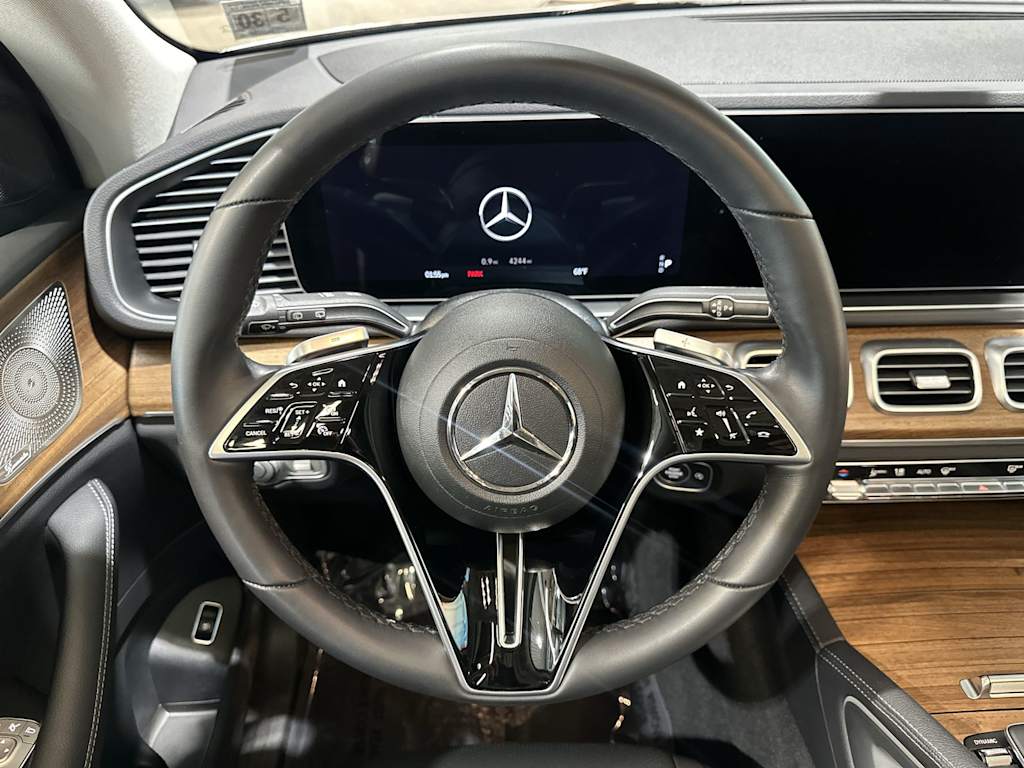 Thumbnail: 2025 Mercedes-Benz GLE - 10