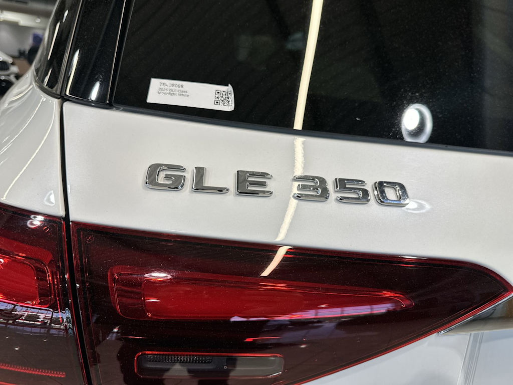 Thumbnail: 2026 Mercedes-Benz GLE - 7