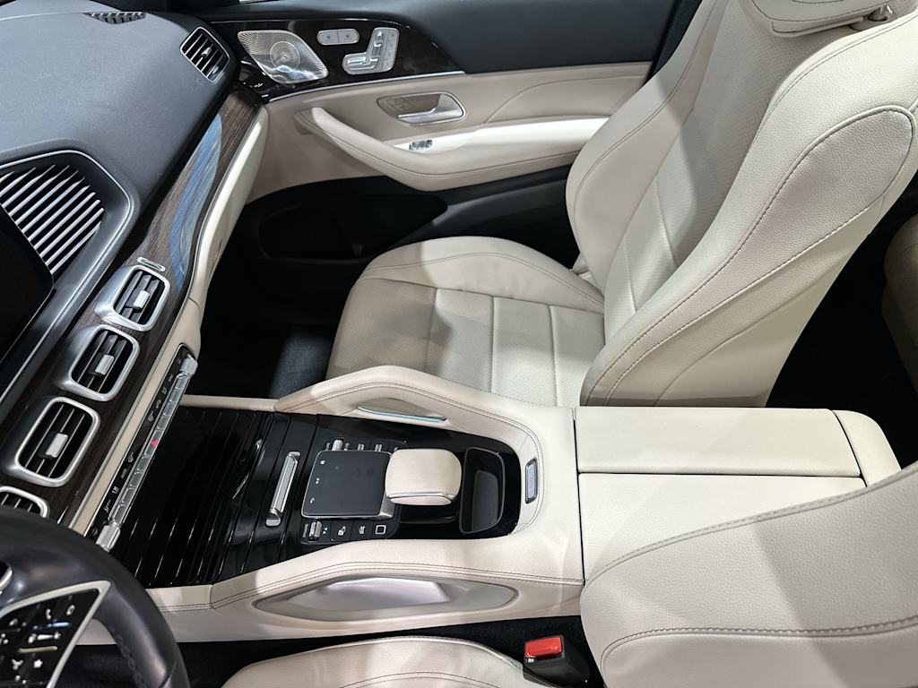 Thumbnail: 2026 Mercedes-Benz GLE - 32