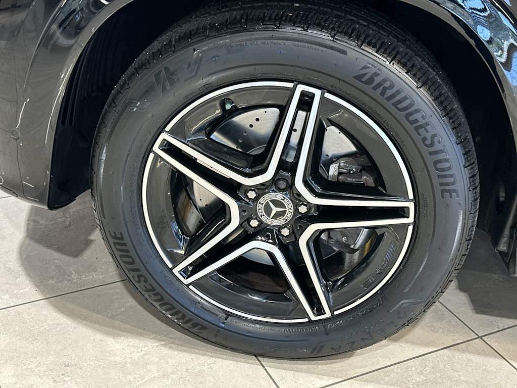 Thumbnail: 2024 Mercedes-Benz GLE - 8
