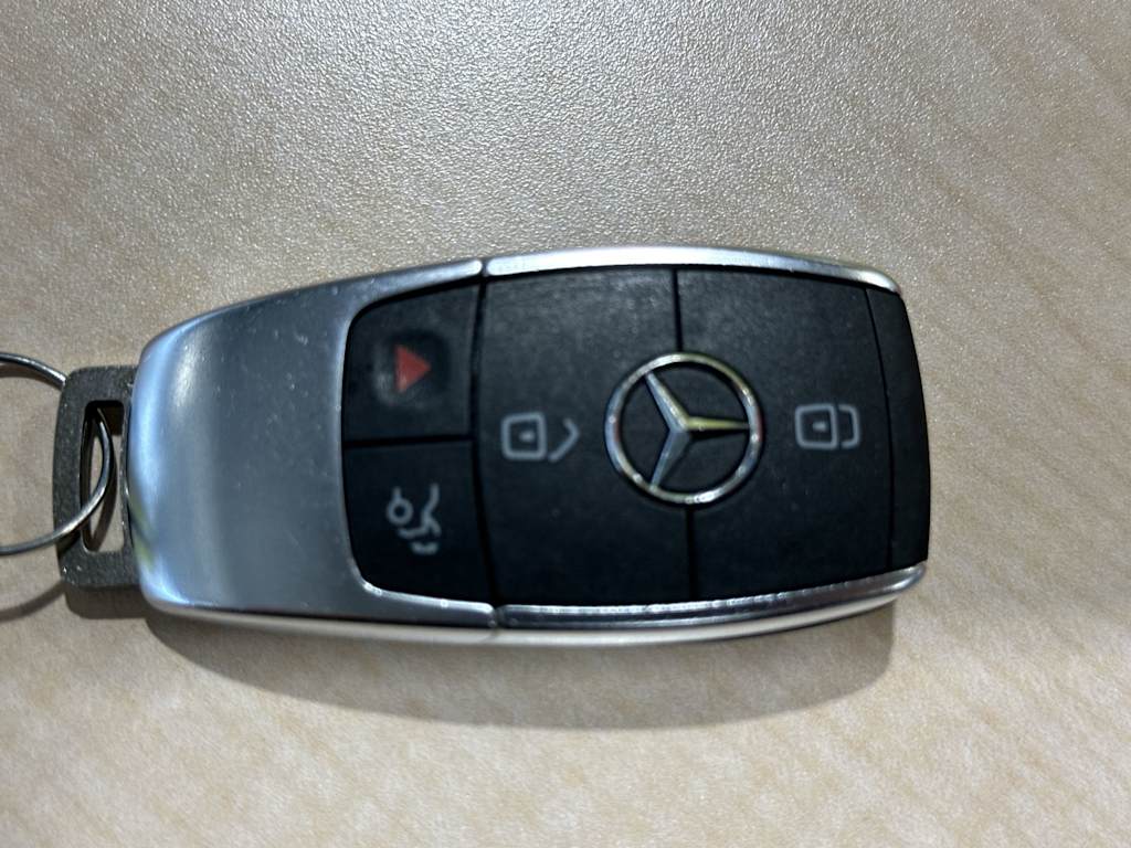 Thumbnail: 2024 Mercedes-Benz GLE - 16