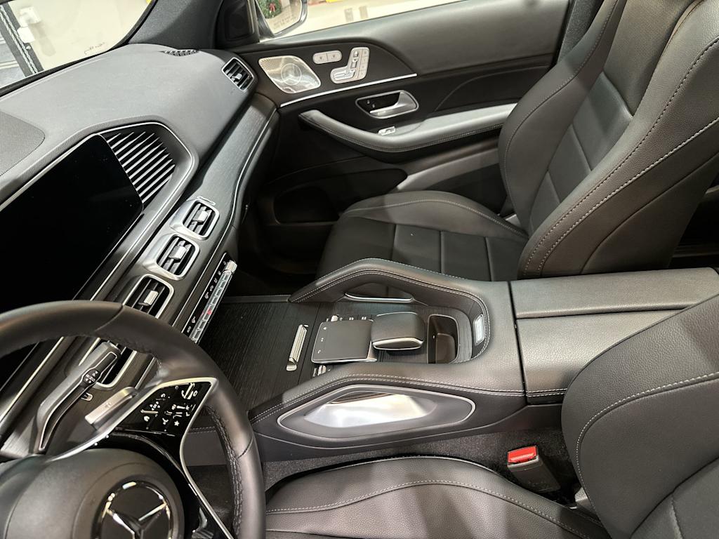 Thumbnail: 2025 Mercedes-Benz GLE - 32