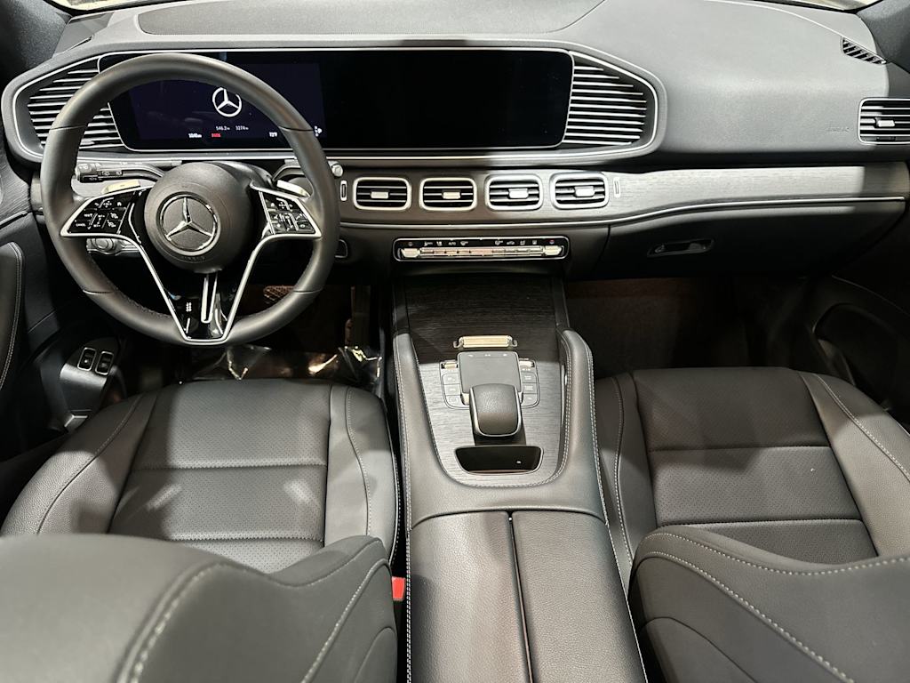 Thumbnail: 2025 Mercedes-Benz GLE - 10