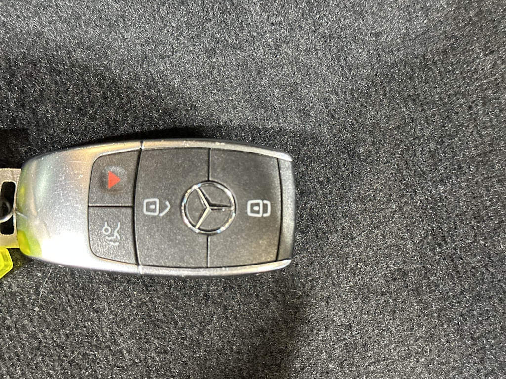 Thumbnail: 2022 Mercedes-Benz GLE - 15