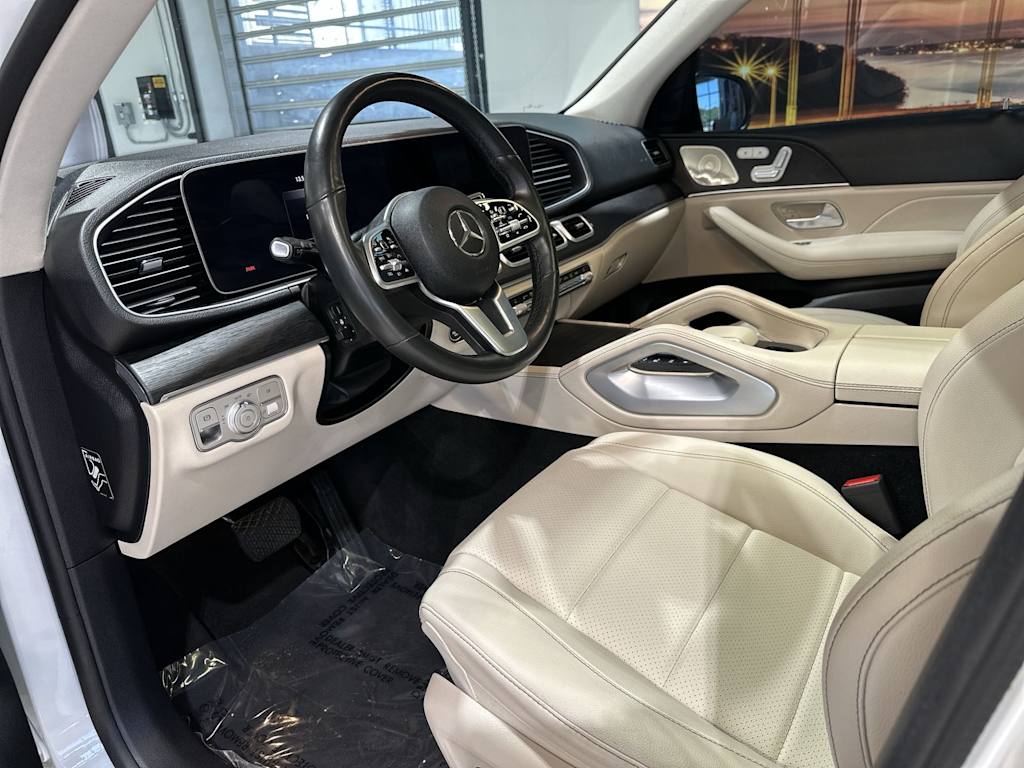 Thumbnail: 2022 Mercedes-Benz GLE - 2