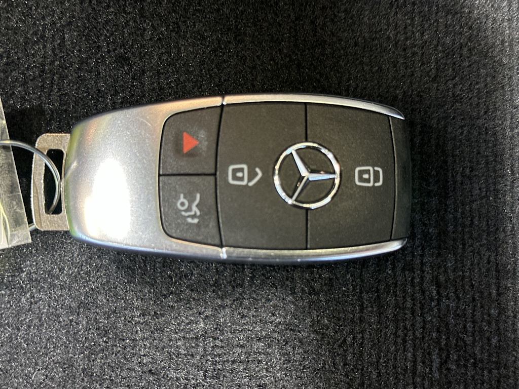 Thumbnail: 2022 Mercedes-Benz GLE - 18