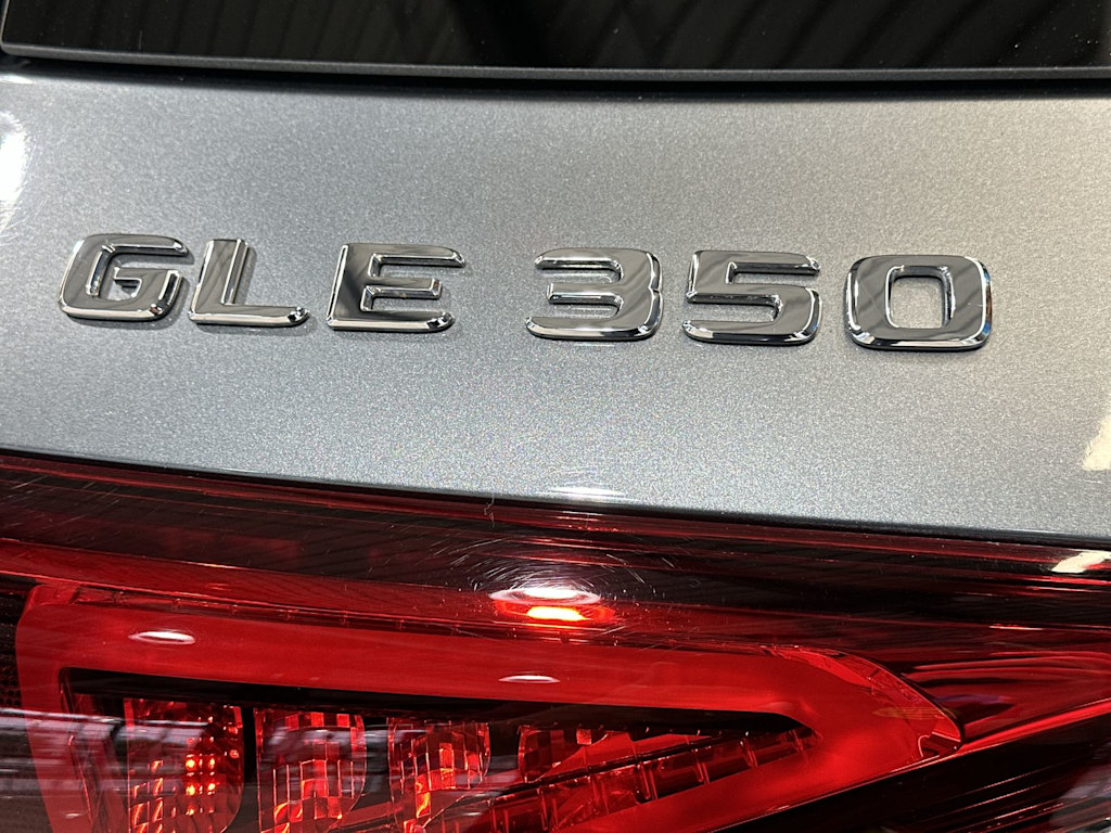 Thumbnail: 2022 Mercedes-Benz GLE - 7