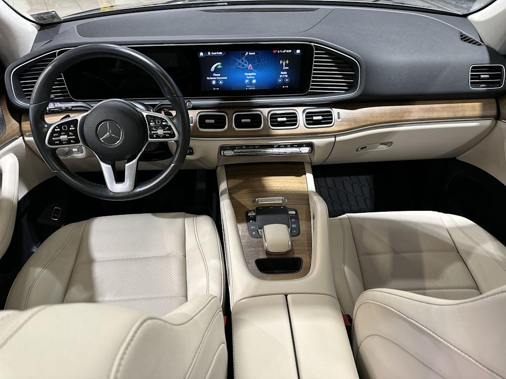 Thumbnail: 2022 Mercedes-Benz GLE - 2