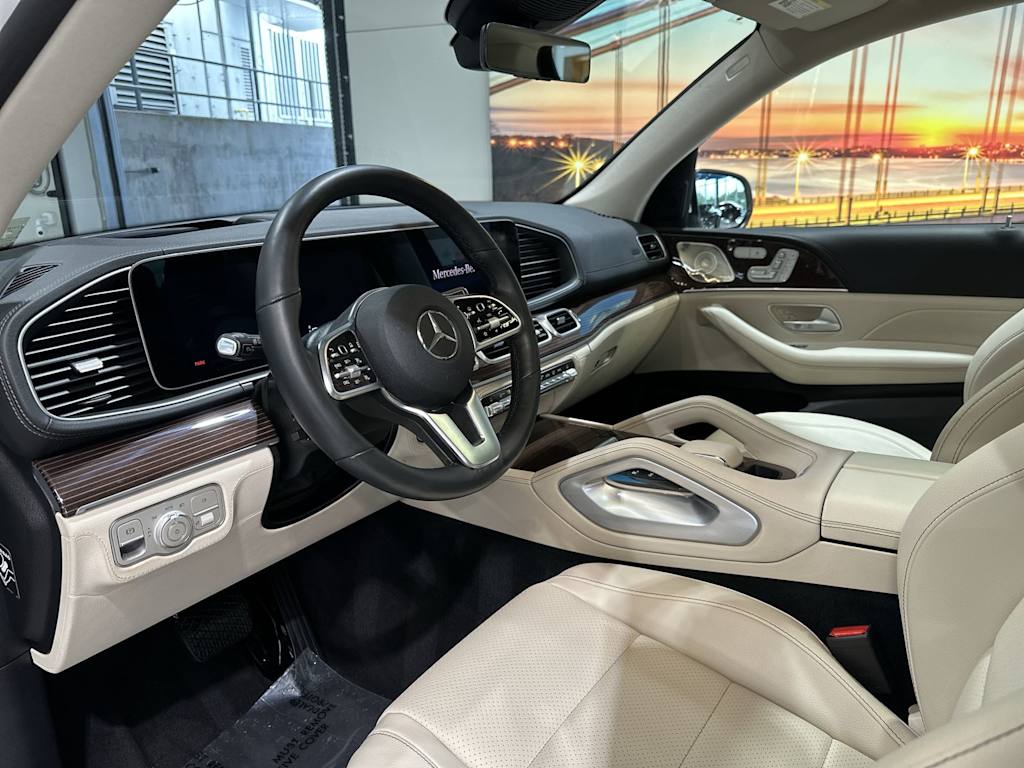 Thumbnail: 2022 Mercedes-Benz GLE - 2