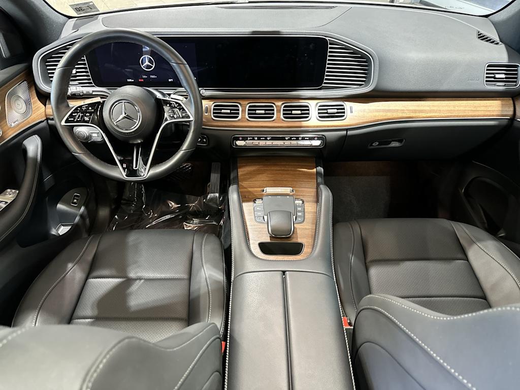Thumbnail: 2025 Mercedes-Benz GLE - 10