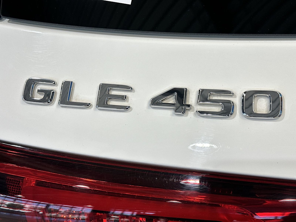 Thumbnail: 2023 Mercedes-Benz GLE - 30