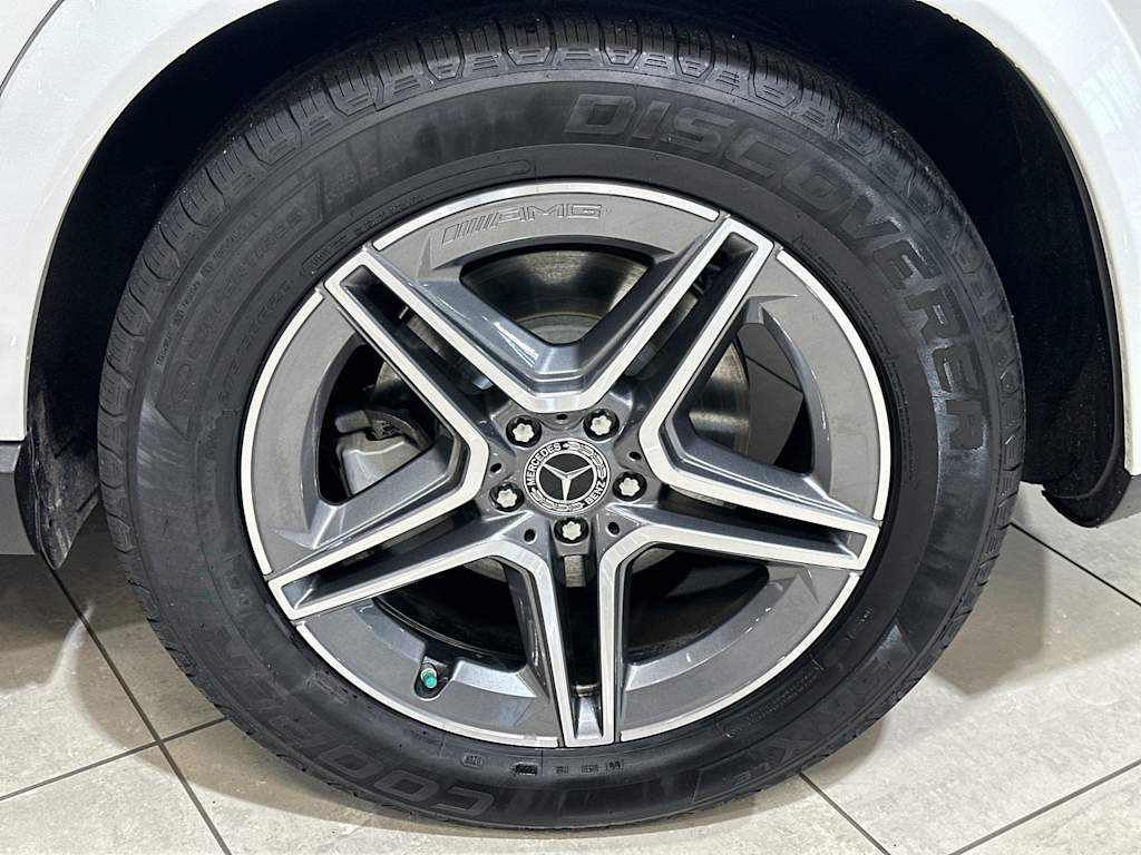Thumbnail: 2026 Mercedes-Benz GLE - 8