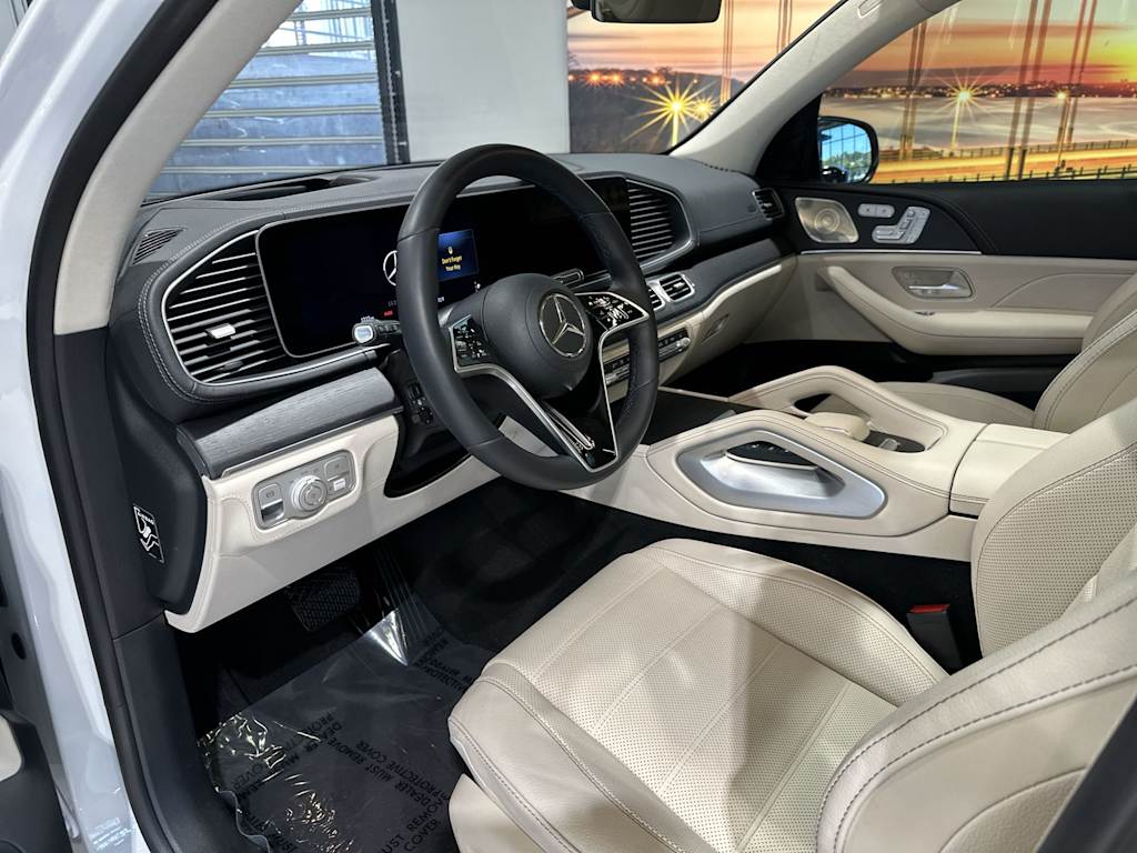 Thumbnail: 2024 Mercedes-Benz GLE - 2
