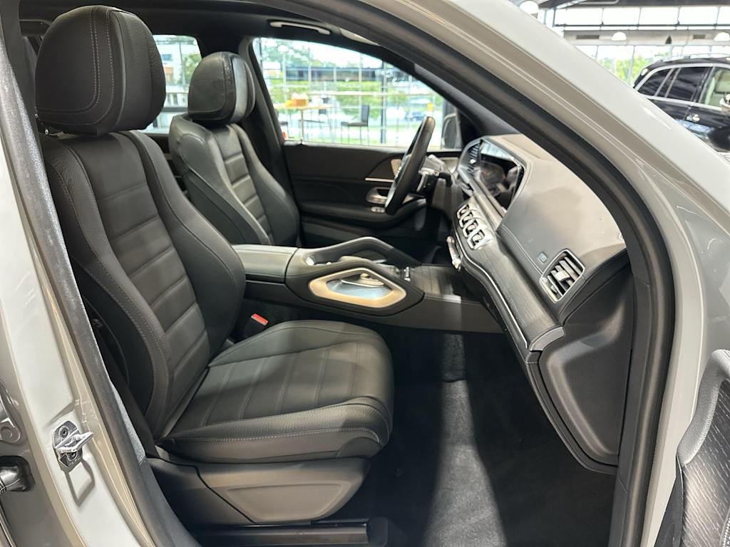 Thumbnail: 2024 Mercedes-Benz GLS - 31