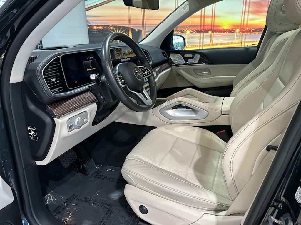 Thumbnail: 2023 Mercedes-Benz GLS - 11
