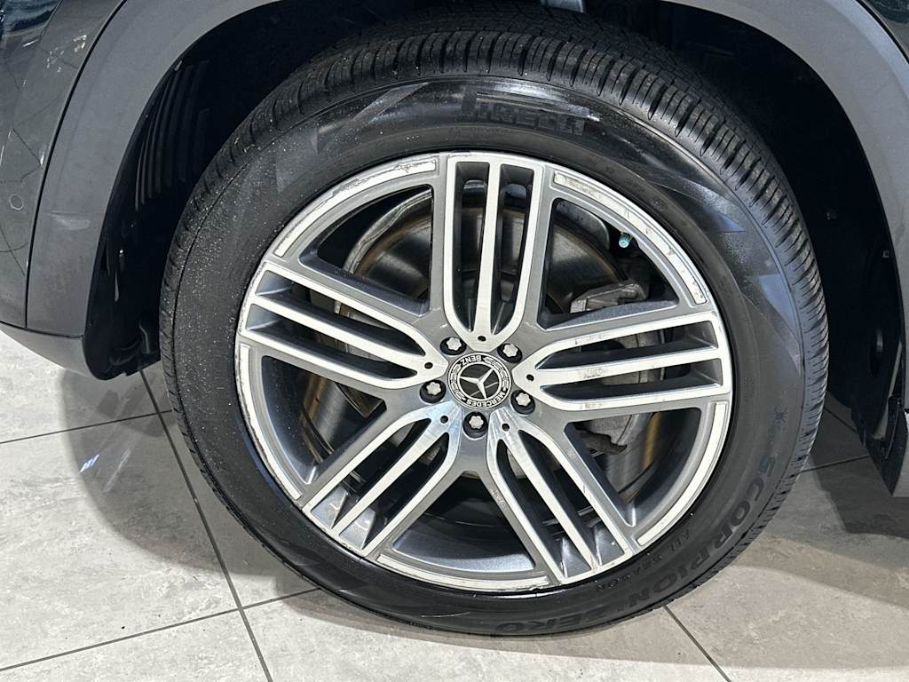 Thumbnail: 2023 Mercedes-Benz GLS - 8