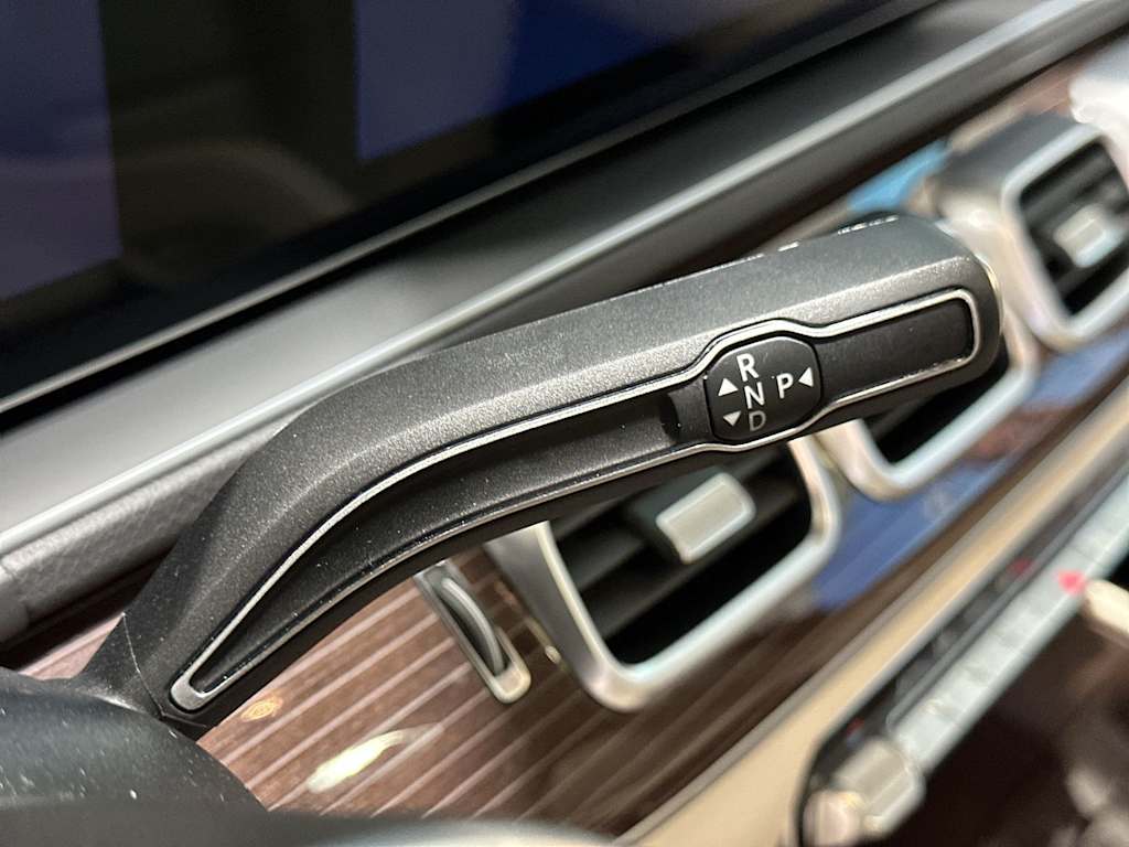 Thumbnail: 2023 Mercedes-Benz GLS - 33