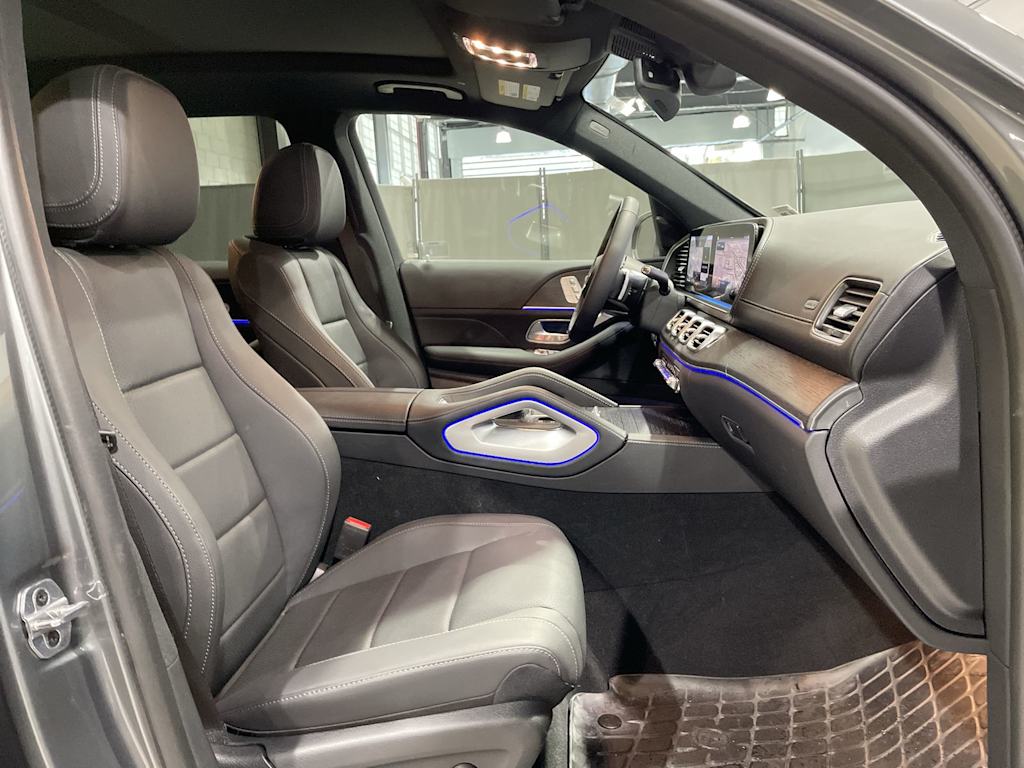 Thumbnail: 2025 Mercedes-Benz GLS - 32