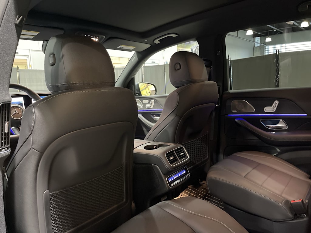 Thumbnail: 2025 Mercedes-Benz GLS - 12